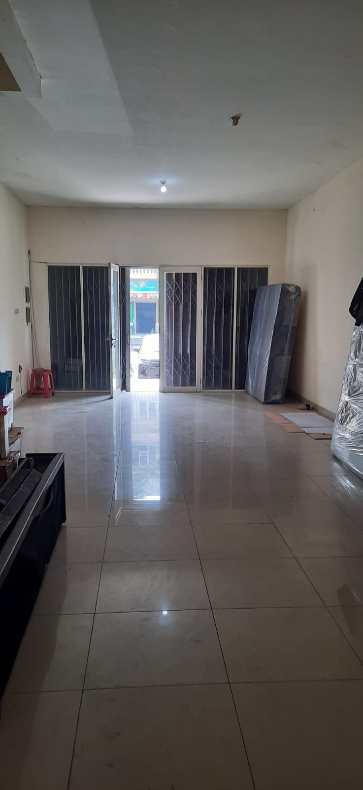 DiSewakan Ruko Dharmawangsa Grand Taruma